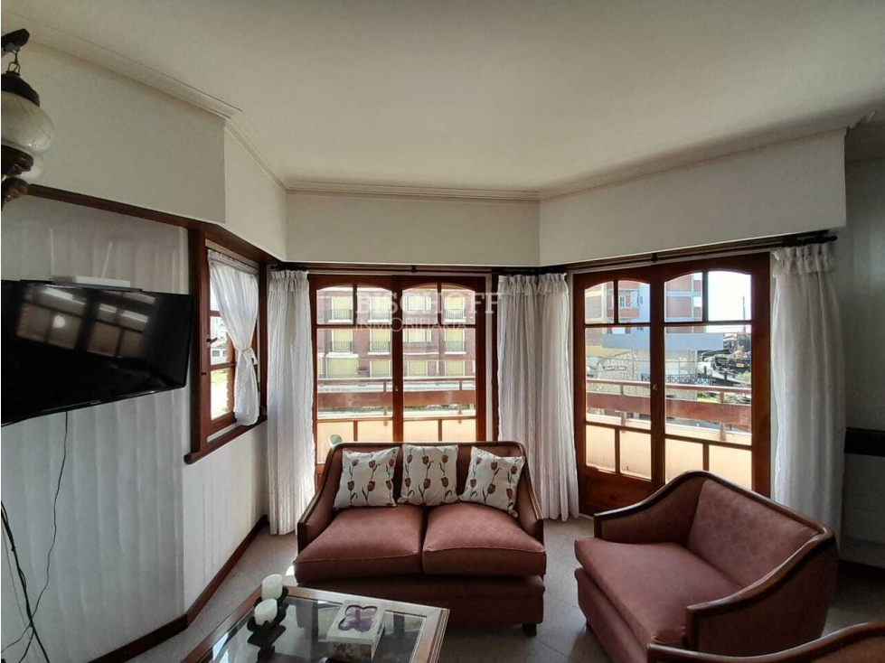 DEPARTAMENTO DE 2 AMBIENTES CON VISTA AL MAR Y COCHERA — foto 3