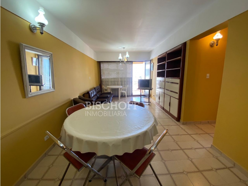 DEPARTAMENTO DE 2 AMBIENTES CON VISTA AL MAR Y COCHERA — foto 3