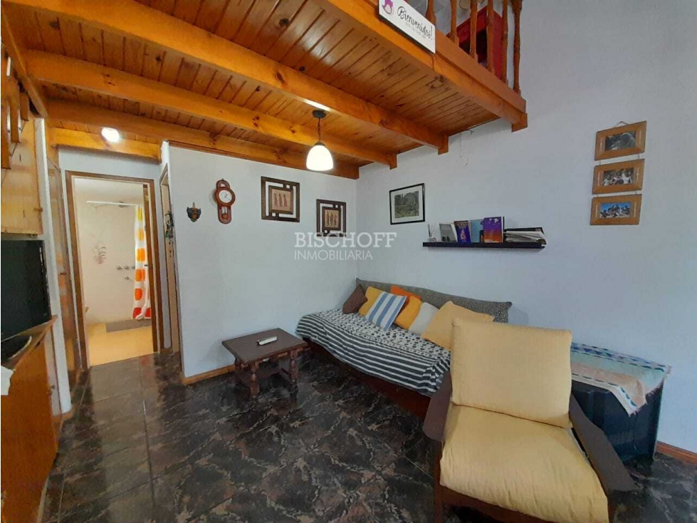 DUPLEX DE 2 AMBIENTES CON ENTREPISO Y PATIO CON PARRILLA - 3
