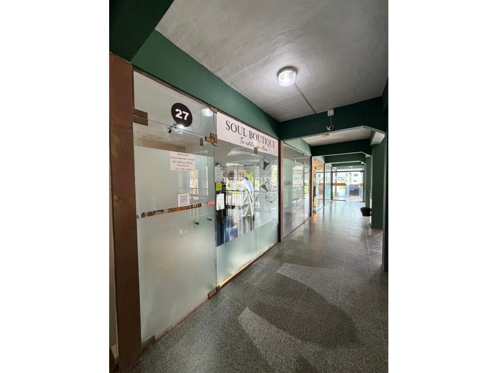 LOCAL EN VENTA, DENTRO DE GALERIA TAXCO CENTER - 4
