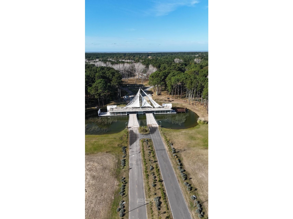 VENTA EN VILLA ROBLES MELITON BOSQUES