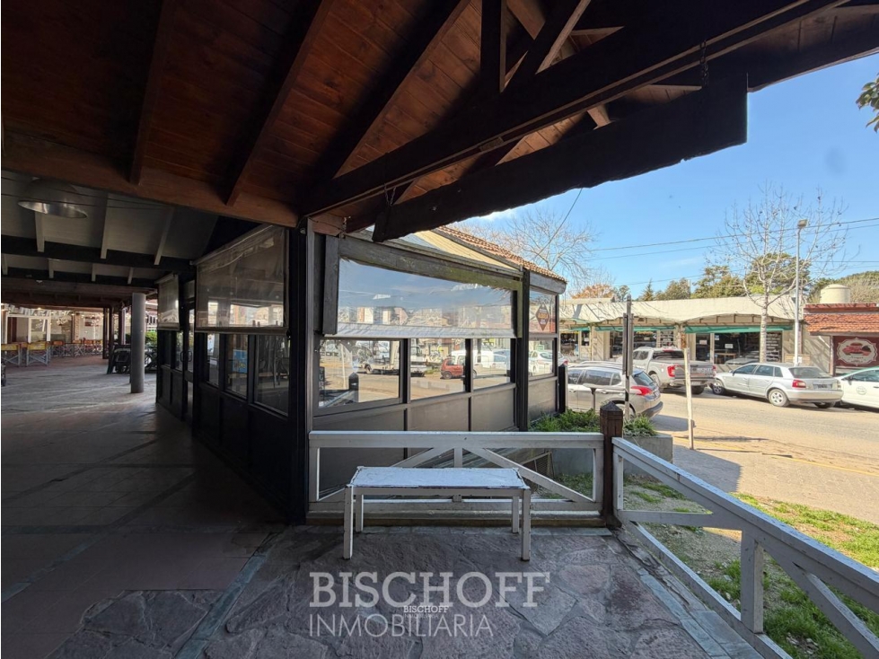 LOCAL COMERCIAL SOBRE AV. SHAW PINAMAR - 6