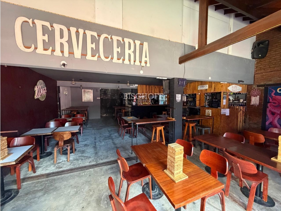VENTA EN BLOCK DE 5 LOCALES SOBRE PASEO 105 — foto 2