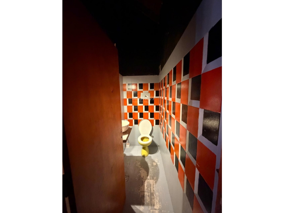VENTA EN BLOCK DE 5 LOCALES SOBRE PASEO 105 — foto 6
