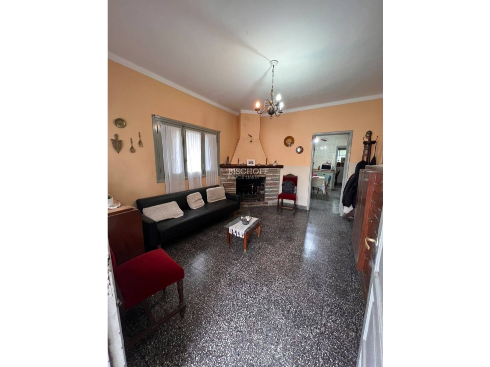 CASA DE 3 AMBIENTES MAS LOCAL COMERCIAL, CASTELLI - 4