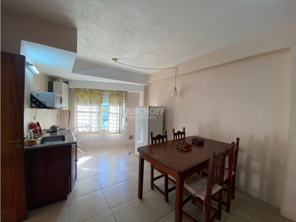 DEPARTAMENTO DE 2 AMBIENTES CON COCHERA, A UNA CUADRA DEL MAR — foto 3