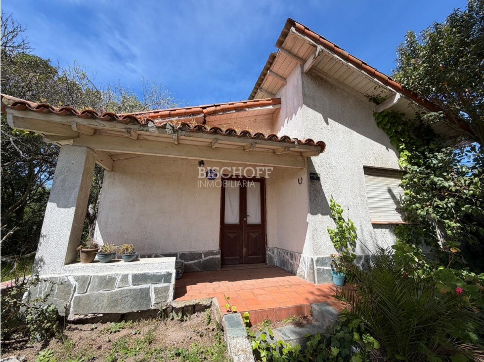 DOS CASAS A RECICLAR, EXCELENTE UBICACION — foto 2