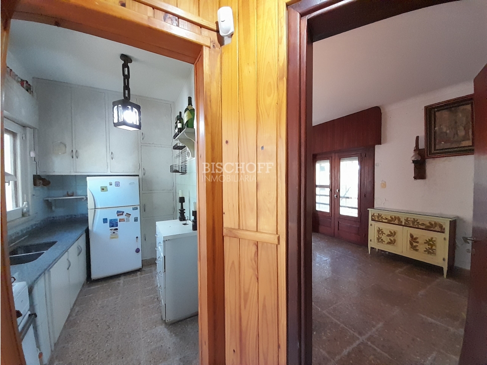 CASA DE 3 AMBIENTES, PLENO CENTRO DE VILLA GESELL - 4