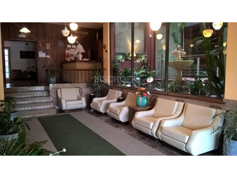VENTA DE HOTEL MAS DEPARTAMENTO Y LOCAL COMERCIAL - 2