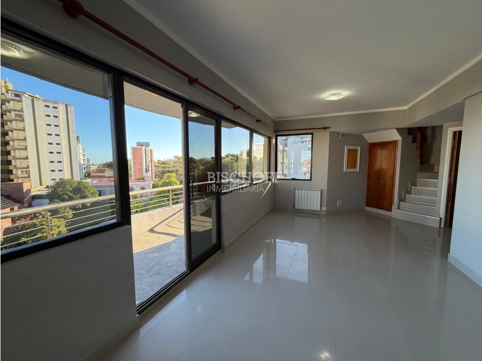 DEPARTAMENTO DE 2 AMBIENTES CON DOBLE BALCON Y COCHERA — foto 3