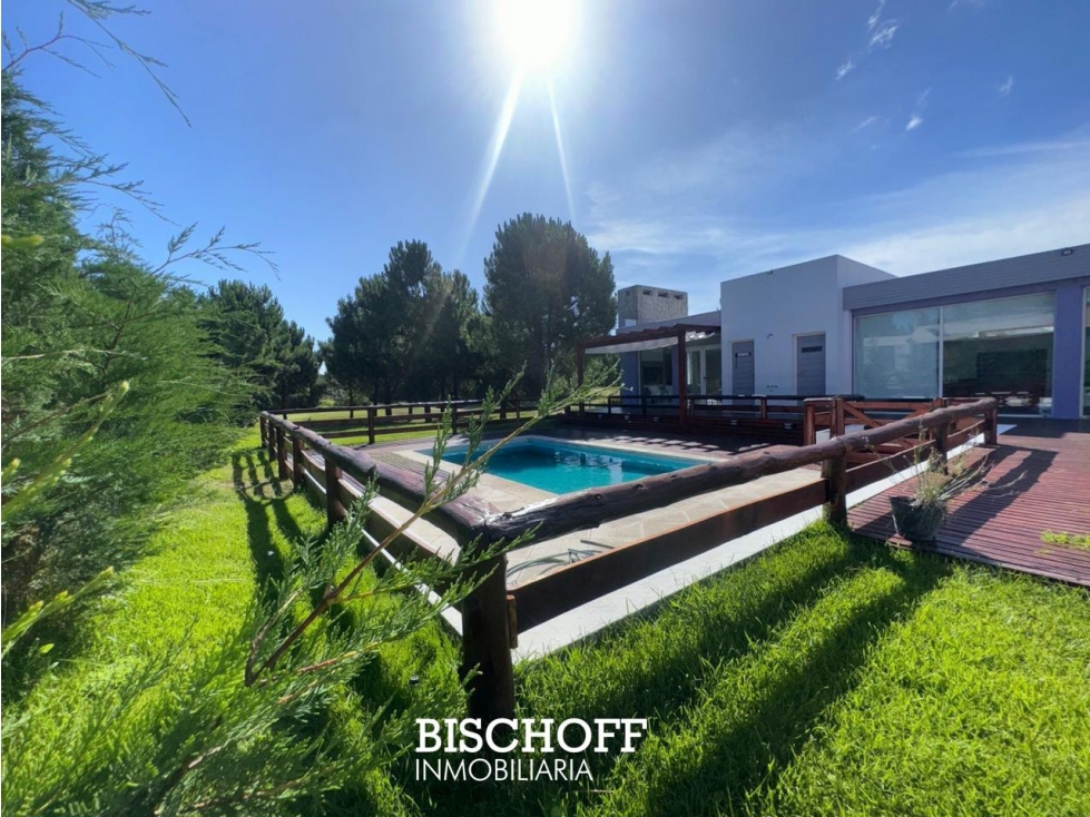 VENTA CASA EN COSTA ESMERALDA BARRIO GOLF II - 6