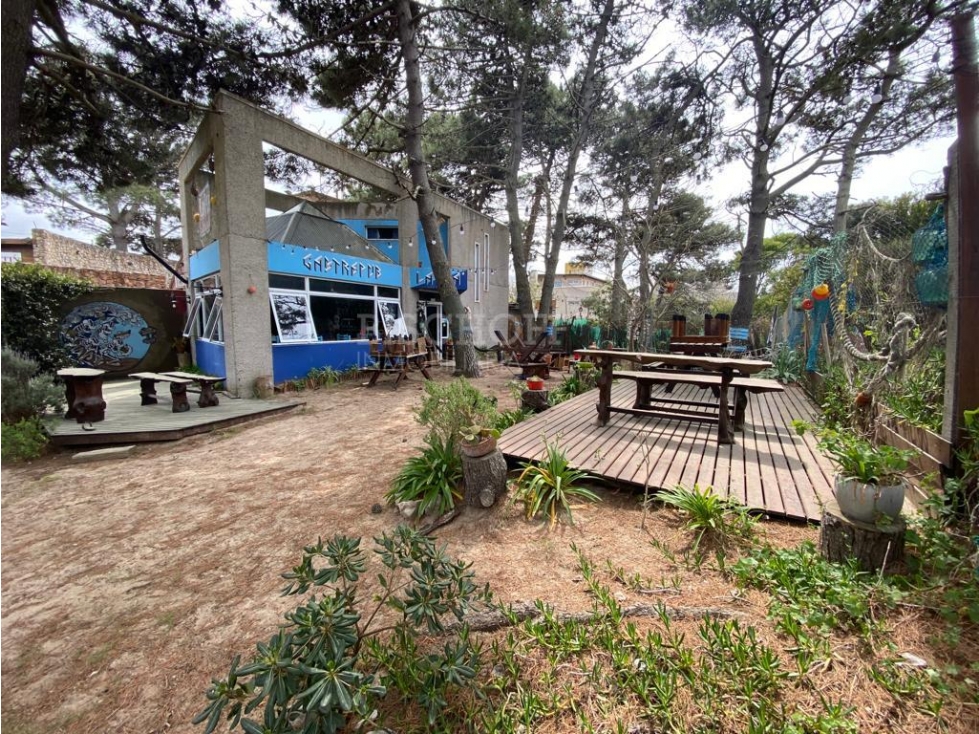 LOCAL COMERCIAL EN AMPLIO TERRENO A DOS CUADRAS DEL MAR, LAS GAVIOTAS — foto 3