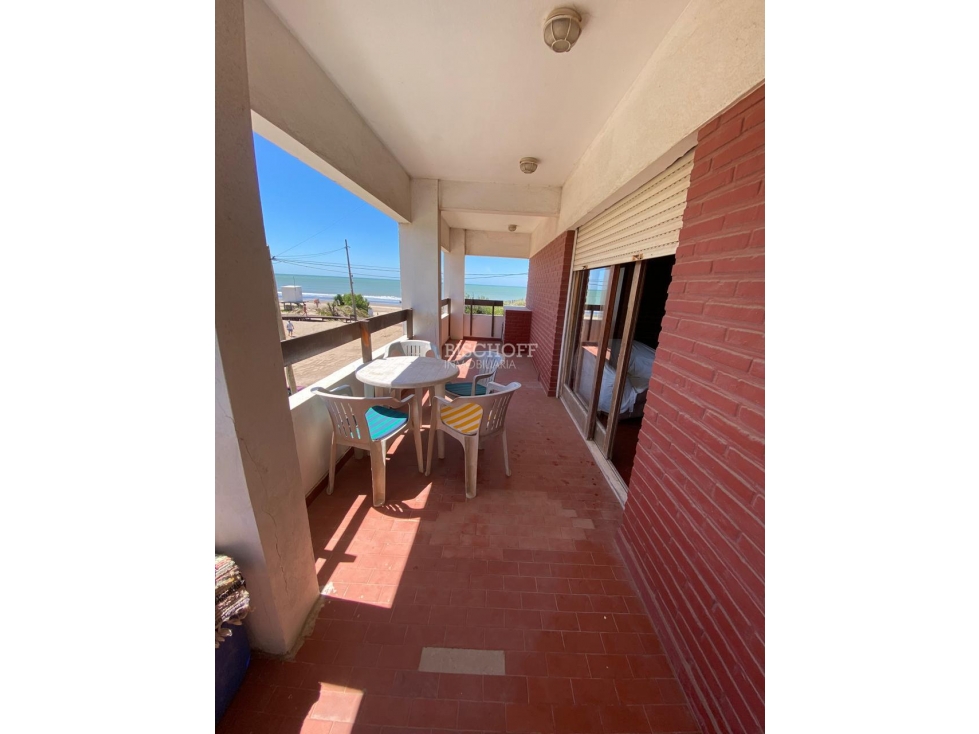 DEPARTAMENTO 4 AMBIENTES, FRENTE AL MAR. BALCON TERRAZA, VISTA AL MAR! — foto 6