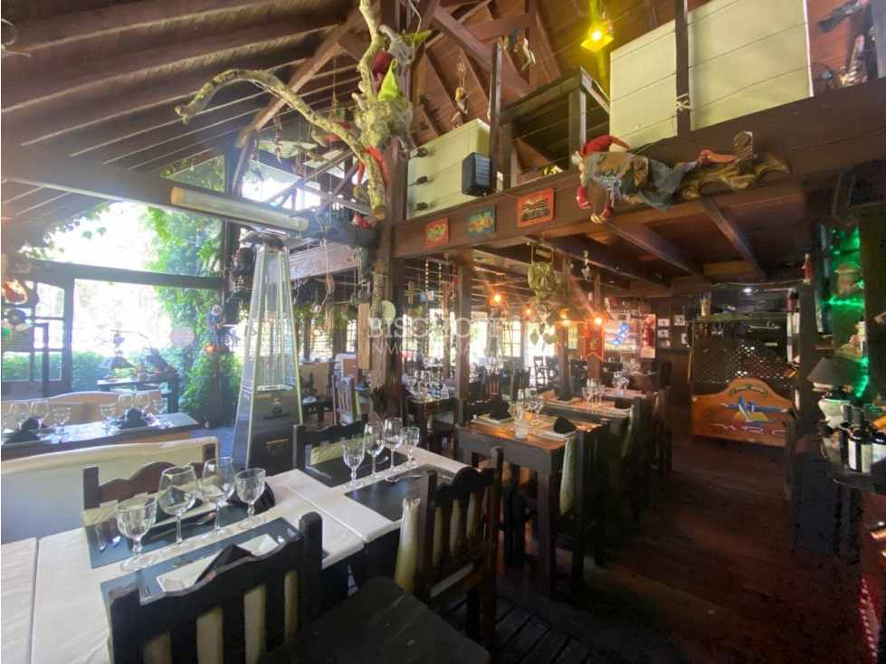 LOCAL COMERCIAL SOBRE CALLE PRINCIPAL DE VILLA GESELL — foto 4