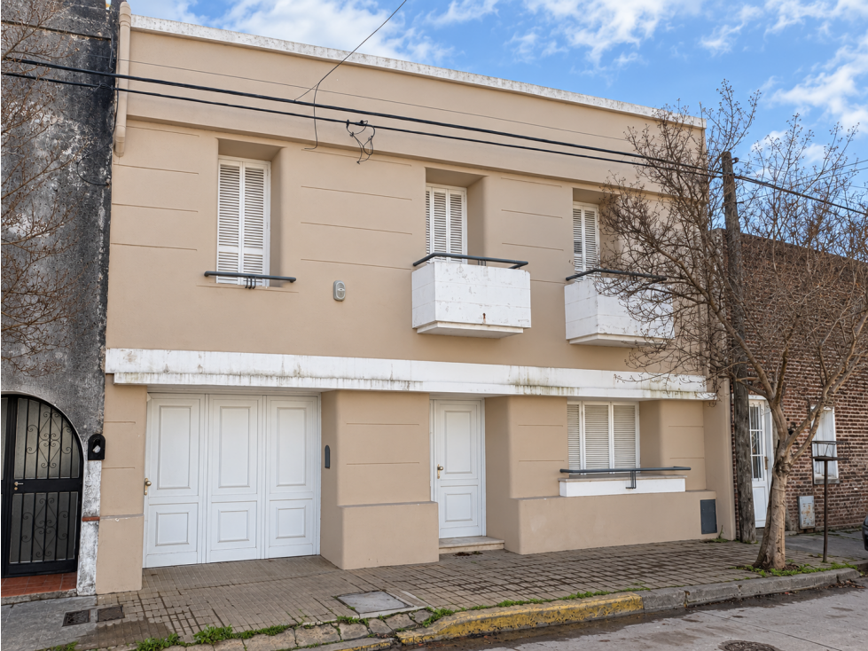 Casa en Venta - 3 dormitorios - Centro