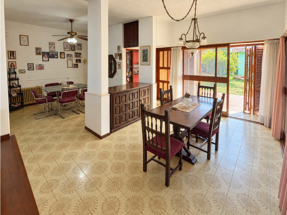 Casa en Venta - 3 dormitorios - Centro - 3