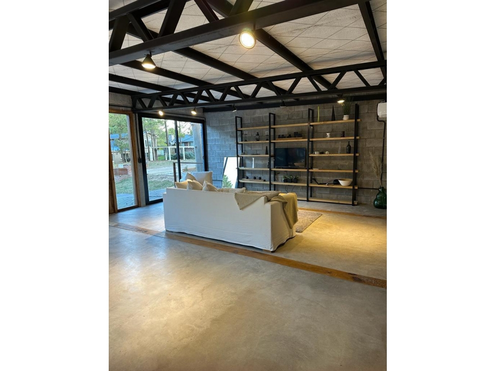 Excelente Casa en Barrio Deportivo 1- Costa Esmeralda. — foto 3