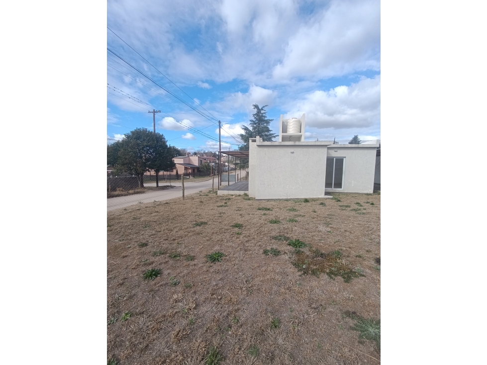 CASA A ESTRENAR CERCA DE PEKOS — foto 3