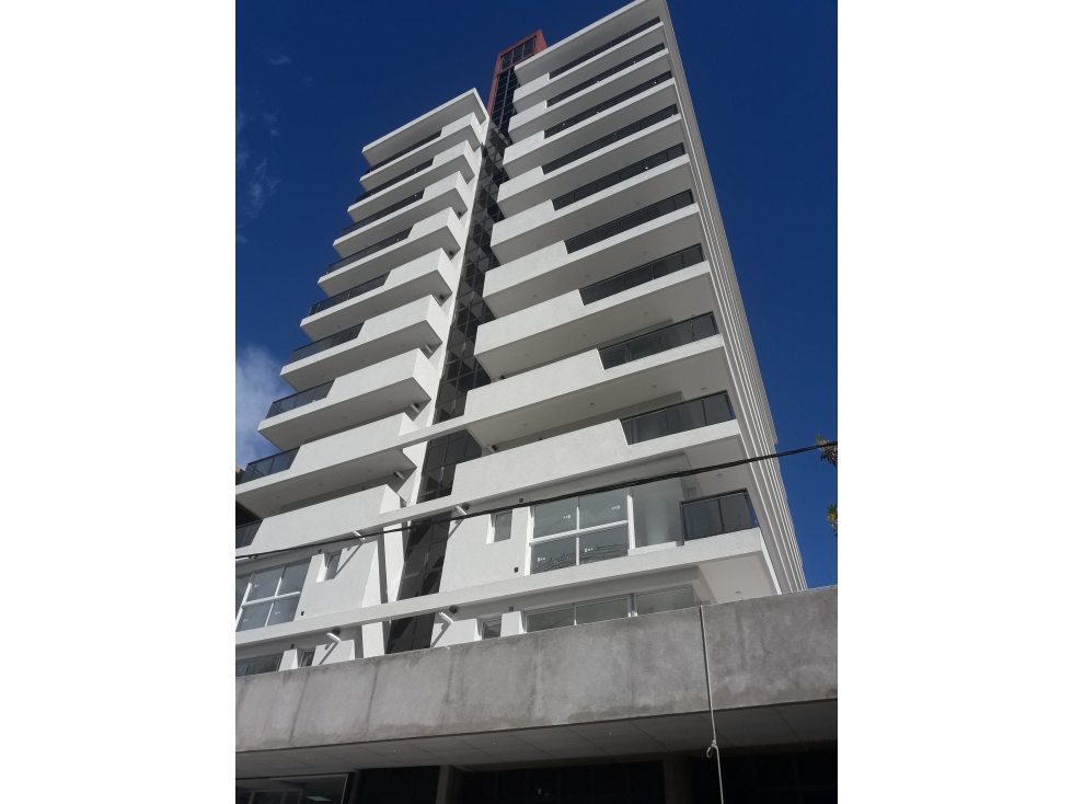 Departamento amplio en el centro de Carlos paz 2 dormitorios - 2