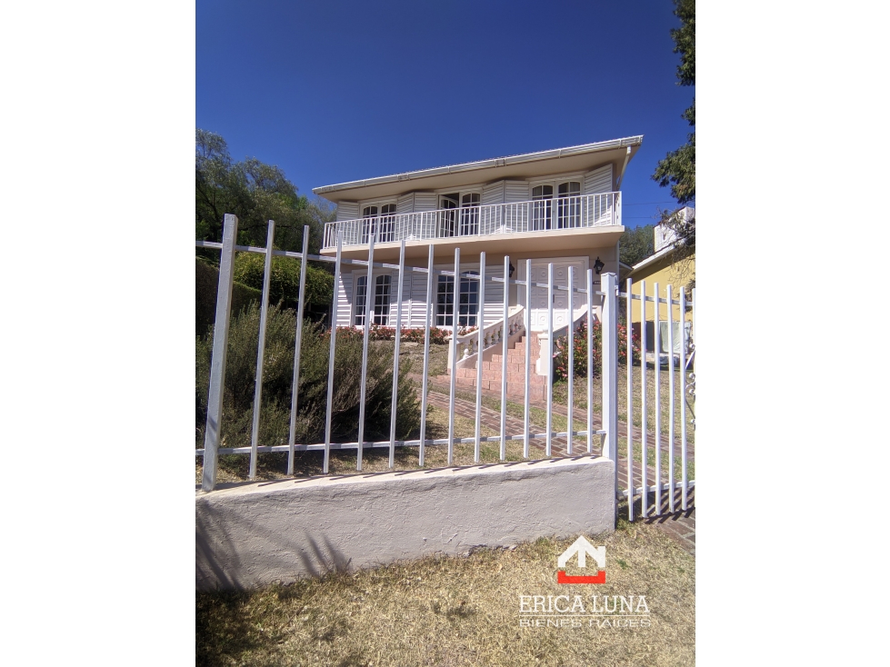 CASA VENTA 3 DORMITORIOS CARLOS PAZ