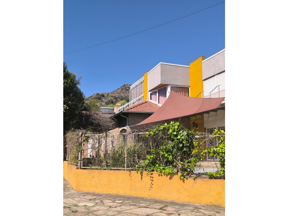 Casa en Barrio Residencial Carlos Paz - 3