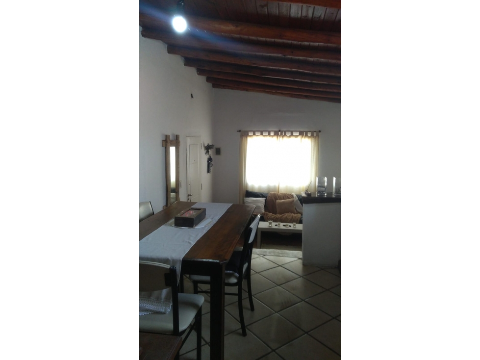 OPORTUNIDAD INVERSION CASA CON GRAN TERRENO — foto 6