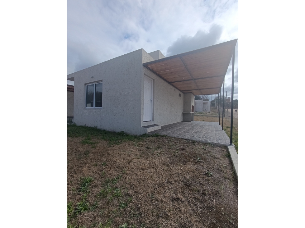 CASA A ESTRENAR CERCA DE PEKOS
