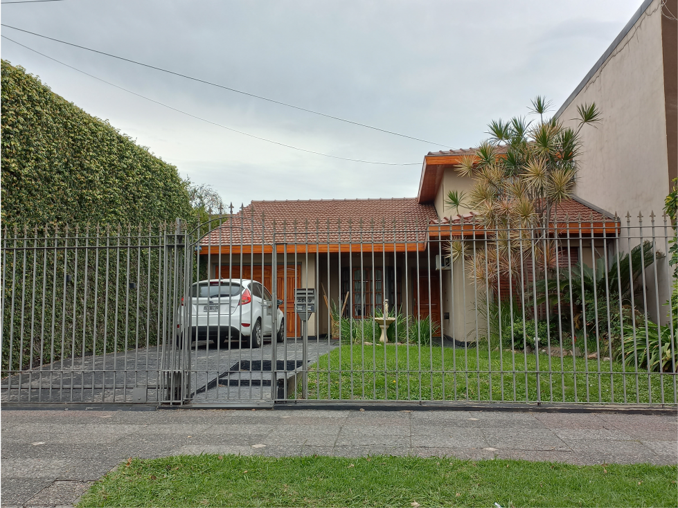 CHALET CALLE BRUSELAS
