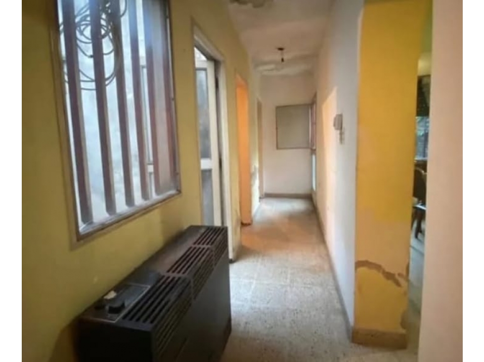 2 VIVIENDAS CON LOCAL SOBRE CARLOS CASARES - 3