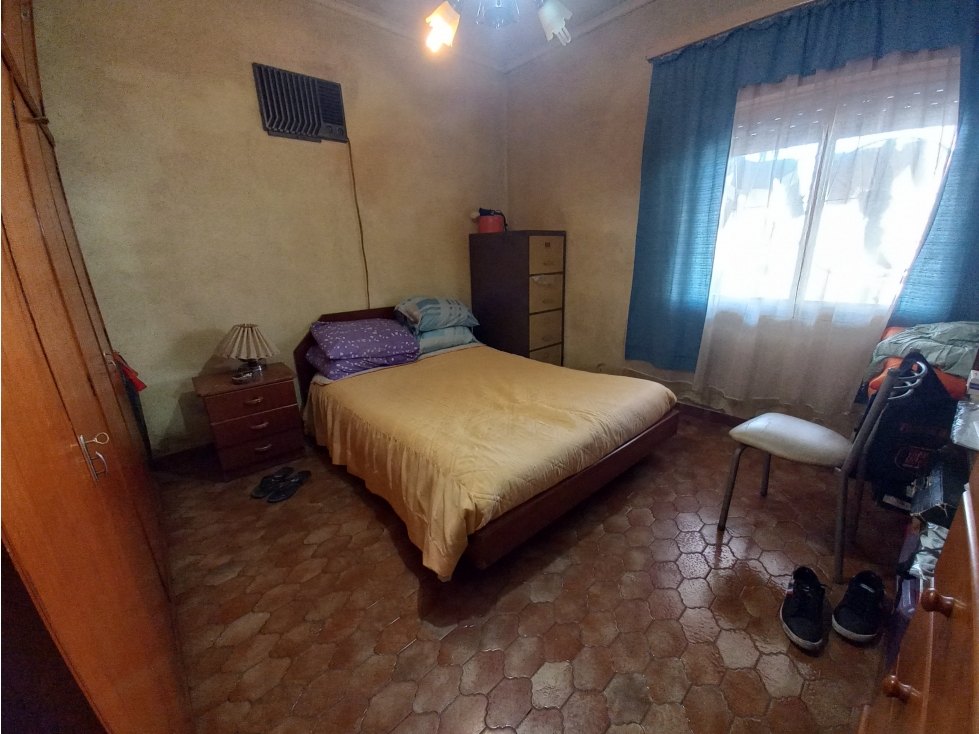CASA CALLE LA PAZ , VILLA LUZURIAGA — foto 4