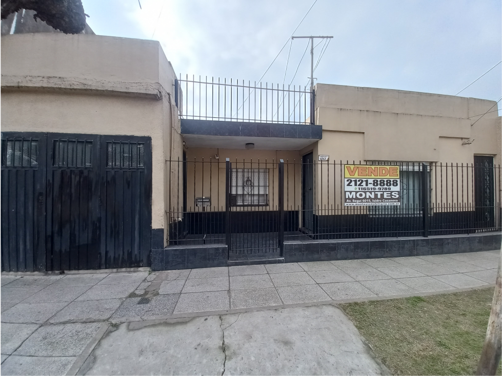 CASA CON DEPTO CALLE AMBROSETTI - 1