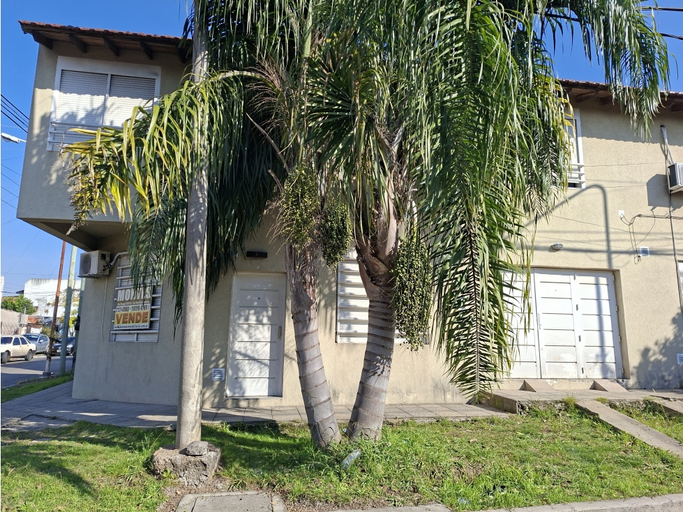 DUPLEX VENTA CALLE CHENAUT - 1