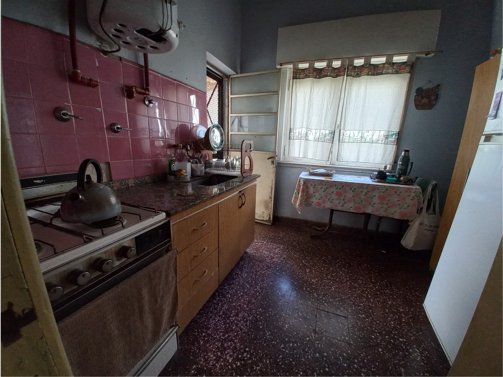 CASA VENTA SOBRE AV. PORTUGAL APTA CREDITO — foto 4
