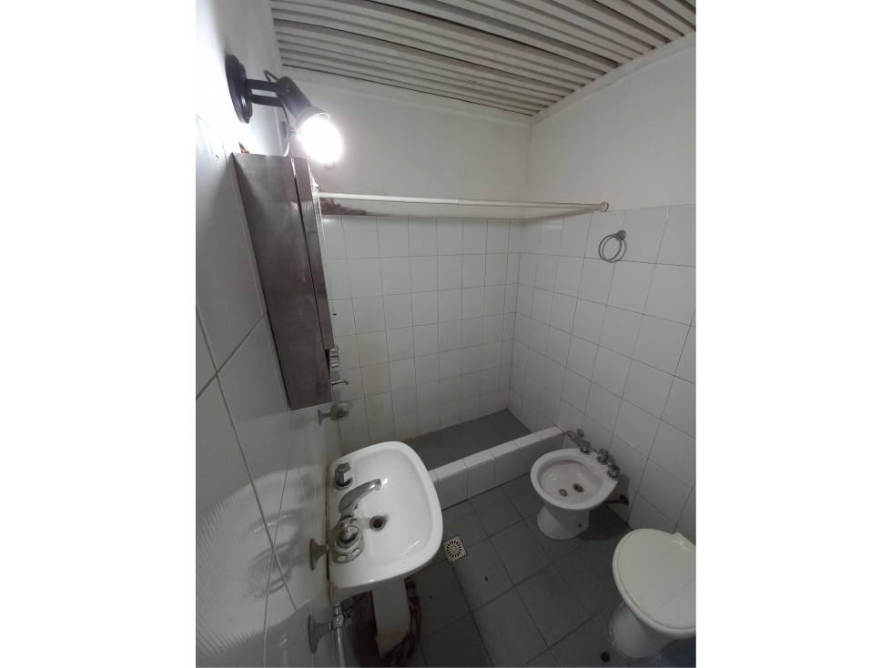 LOCAL Y DEPARTAMENTOS VENTA - 2