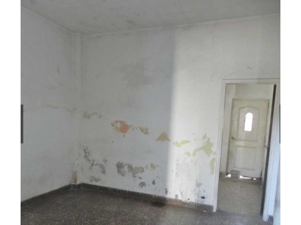 casa y Depto en calle COLOMBIA y BERMEJO — foto 3