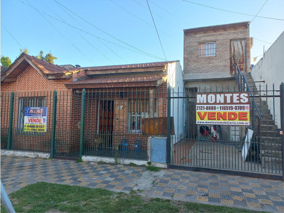 CASA CON DEPTO Y LOCAL BARRIO ATALAYA - 2