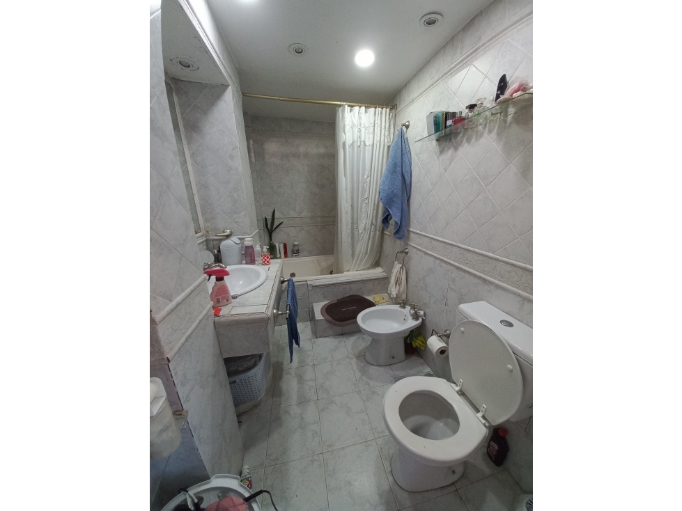 CASA Y DEPTO CALLE TORQUINS - 6