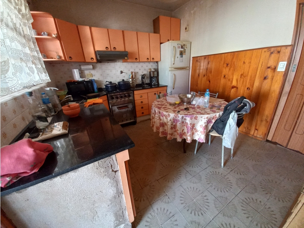 CASA CALLE LA PAZ , VILLA LUZURIAGA — foto 3