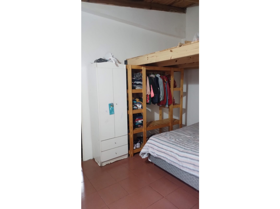 VENEZUELA CASI BERNA ...2 VIVIENDAS — foto 6