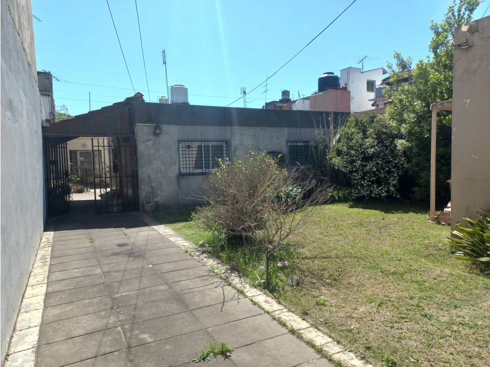 CASA CON LOCAL SOBRE RUCCI — foto 3