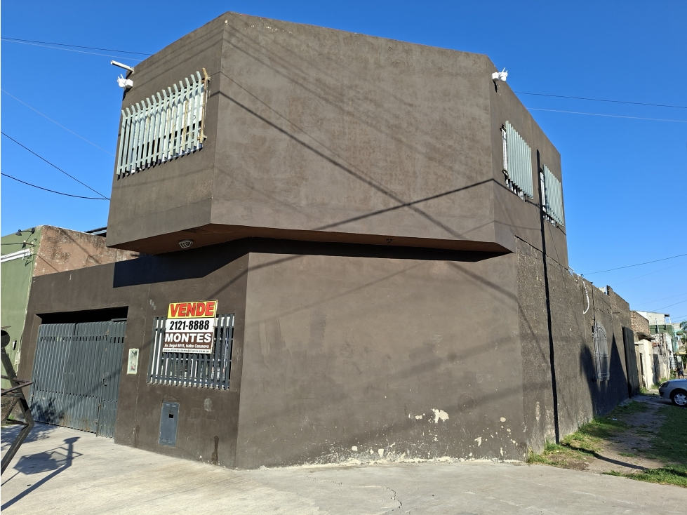 CASA HUEMUL ESQUINA ALBARRACIN