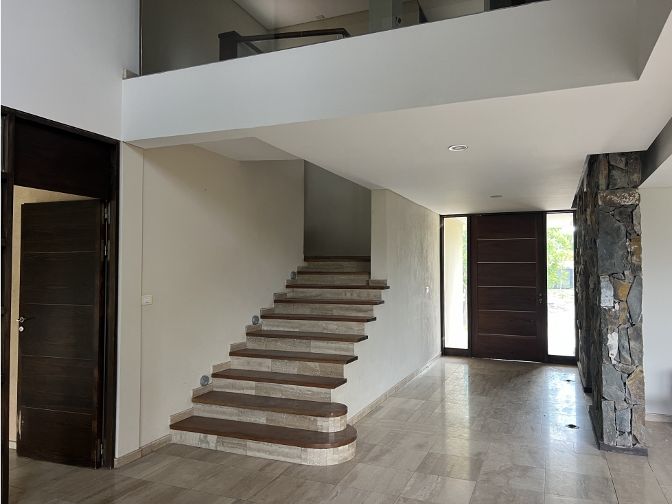 Venta Casa 4 dormitorios Lujan de Cuyo con Amenities — foto 4