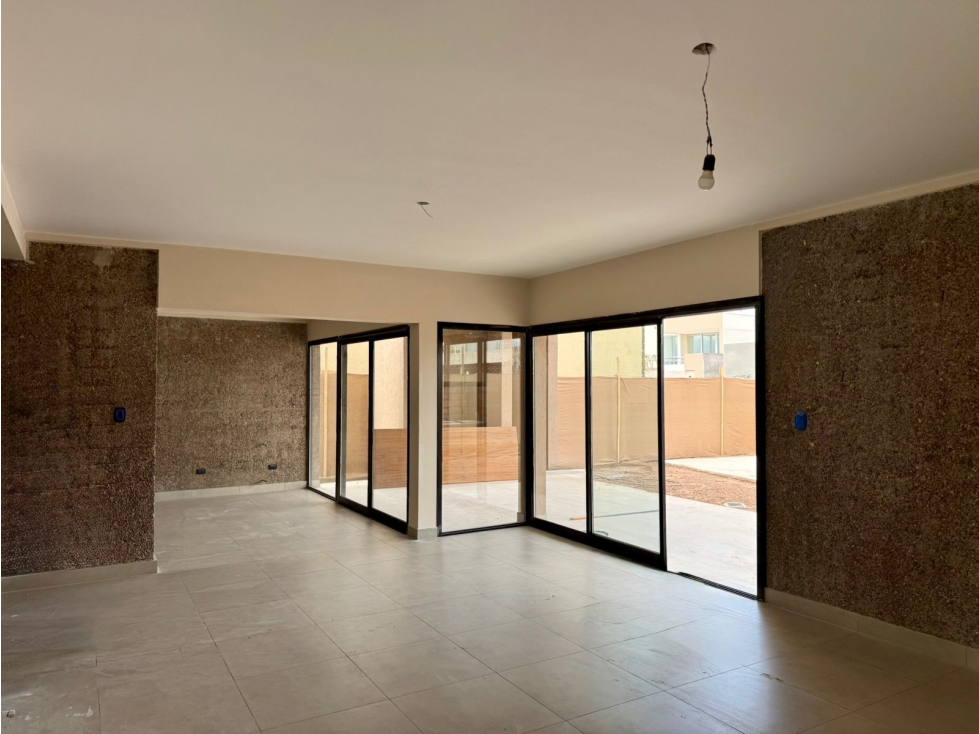 Venta Casa 3 dormitorios en Maipú - 1