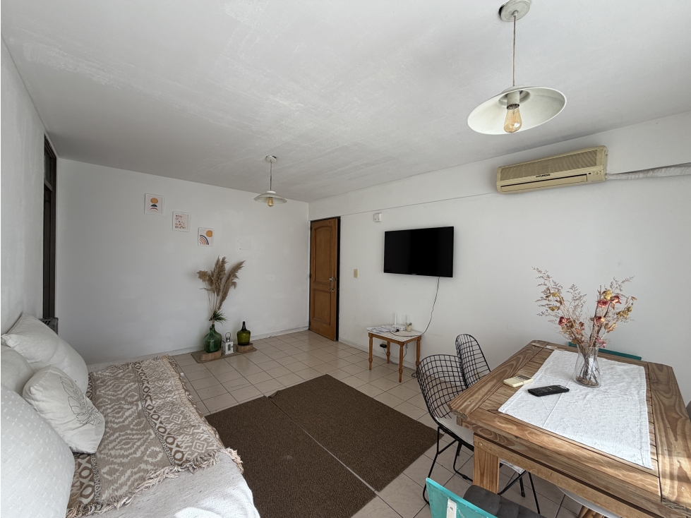 Alquiler departamento 4 ambientes en Capital - 2