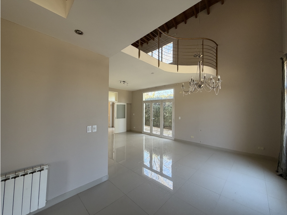 Alquiler Casa 4 dormitorios Lujan de Cuyo con Amenities - 3