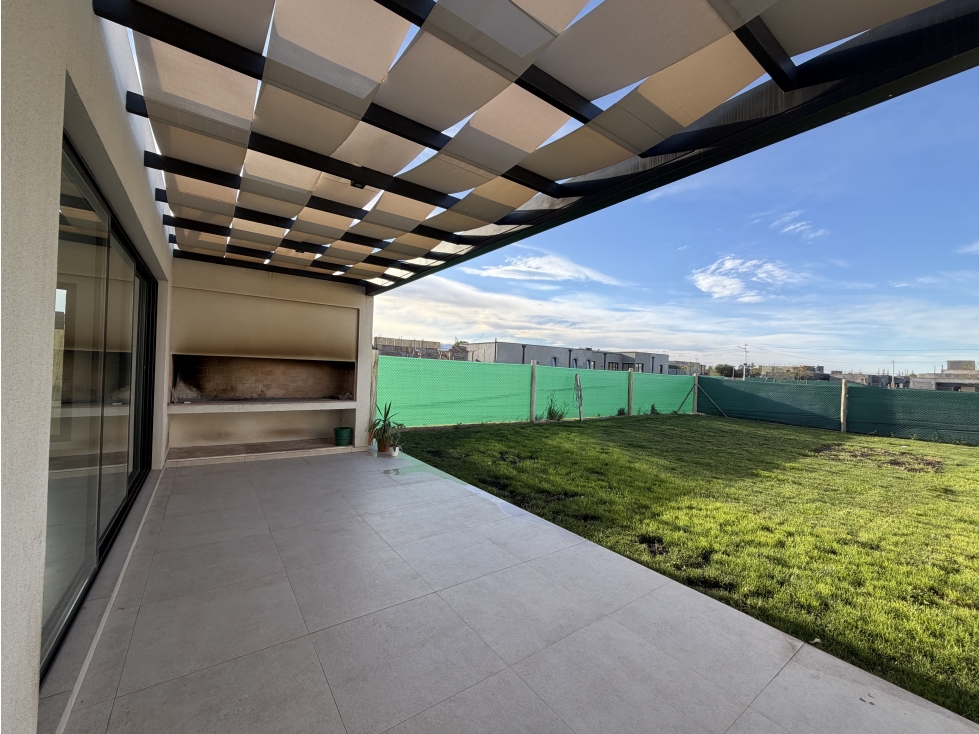 Venta Casa 4 ambientes en Lujan de Cuyo — foto 6