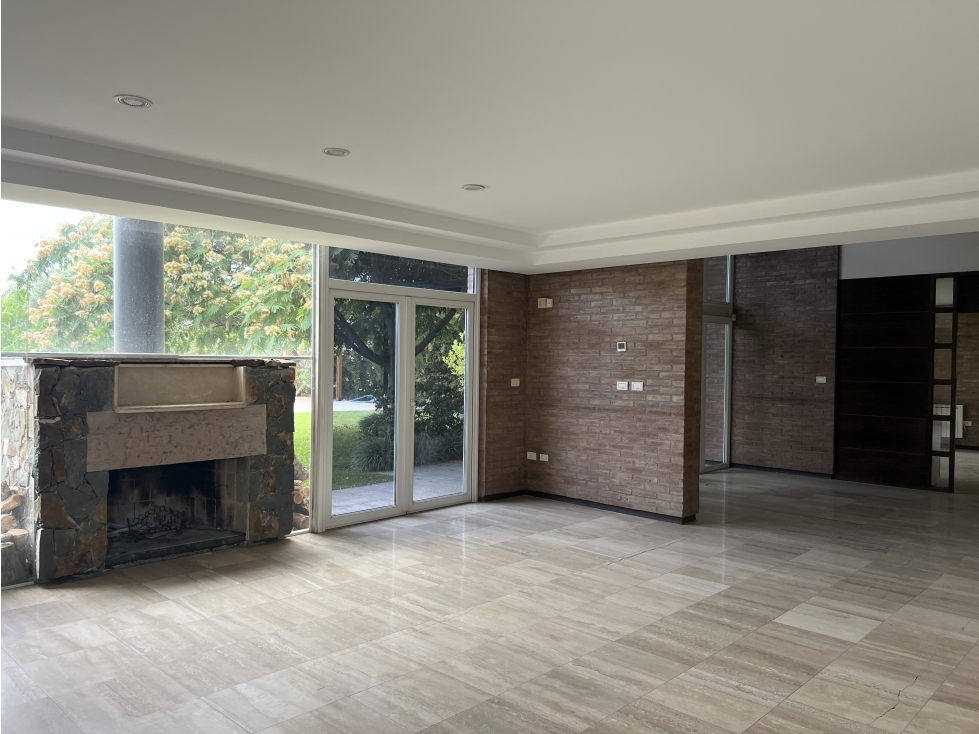 Venta Casa 4 dormitorios Lujan de Cuyo con Amenities — foto 5