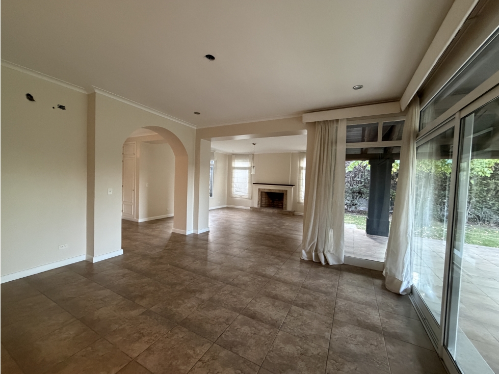 Venta casa 3 dormitorios en Lujan de Cuyo con Amenities