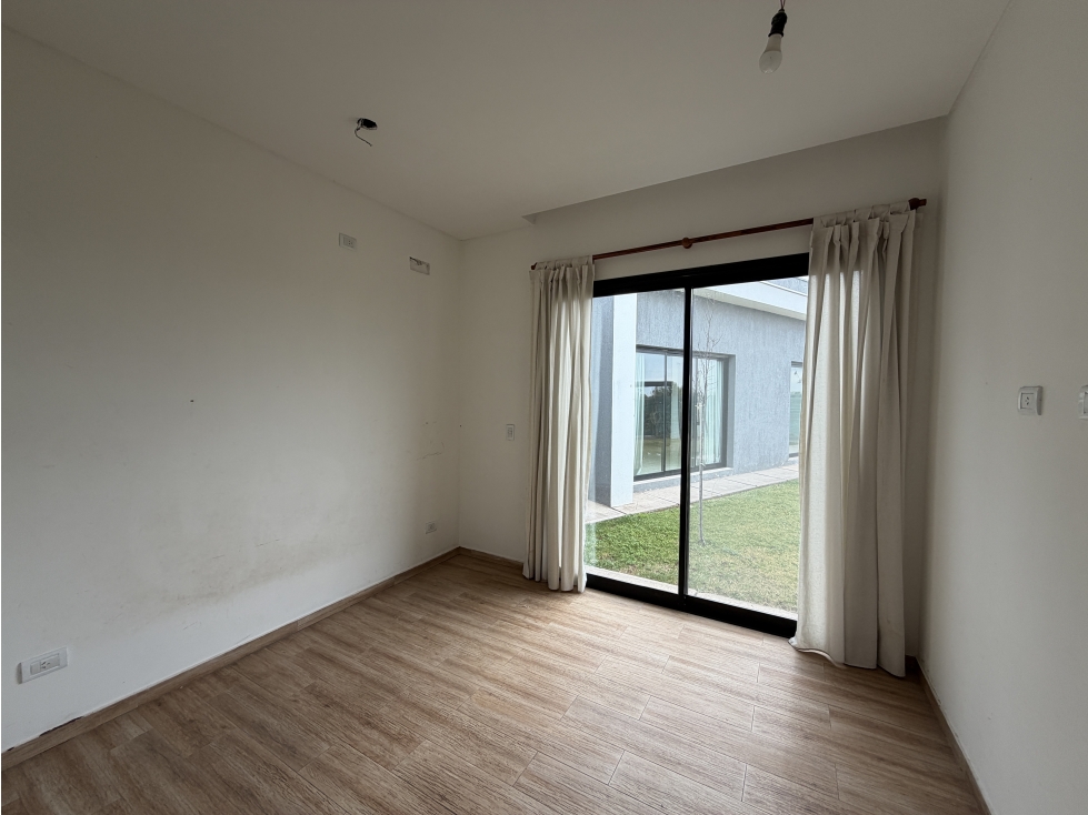 Venta casa 4 dormitorios en Maipú - 6