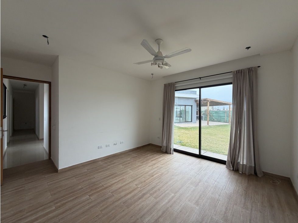 Venta casa 4 dormitorios en Maipú - 5